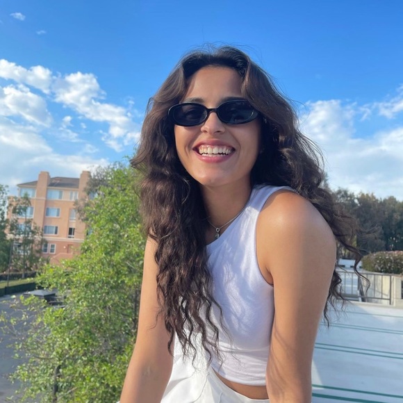 Urban Outfitters Accessories - Black Oval Sunglasses